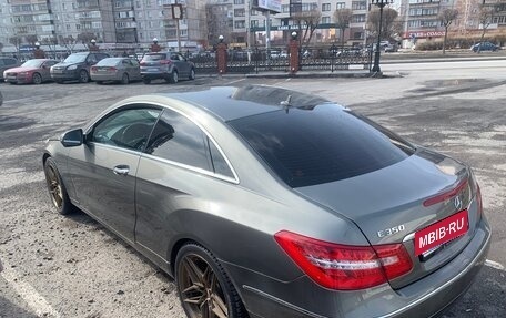 Mercedes-Benz E-Класс, 2009 год, 1 050 000 рублей, 8 фотография