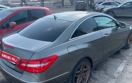 Mercedes-Benz E-Класс, 2009 год, 1 050 000 рублей, 9 фотография