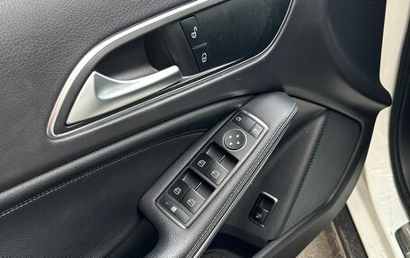 Mercedes-Benz GLA, 2018 год, 3 100 000 рублей, 8 фотография