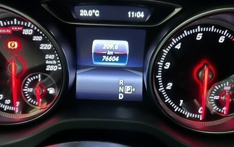 Mercedes-Benz GLA, 2018 год, 3 100 000 рублей, 9 фотография