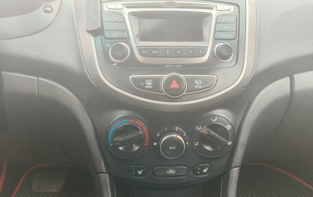 Hyundai Solaris II рестайлинг, 2014 год, 650 000 рублей, 7 фотография