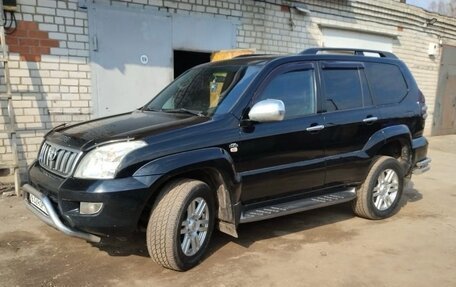 Toyota Land Cruiser Prado 120 рестайлинг, 2003 год, 1 750 000 рублей, 6 фотография