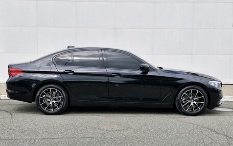 BMW 5 серия, 2019 год, 4 950 000 рублей, 3 фотография