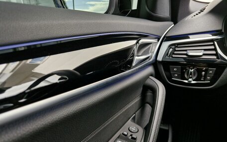 BMW 5 серия, 2019 год, 4 950 000 рублей, 20 фотография