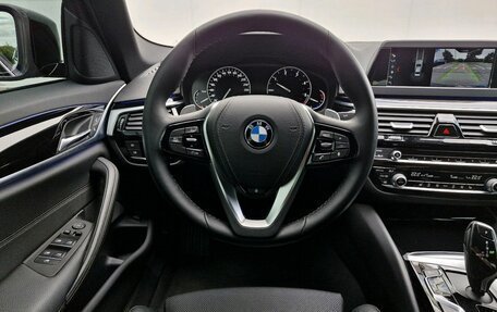 BMW 5 серия, 2019 год, 4 950 000 рублей, 17 фотография