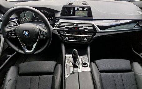 BMW 5 серия, 2019 год, 4 950 000 рублей, 16 фотография