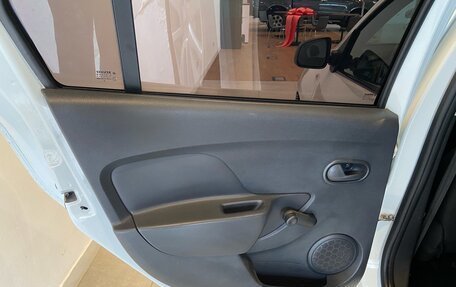 Renault Logan II, 2021 год, 850 000 рублей, 8 фотография