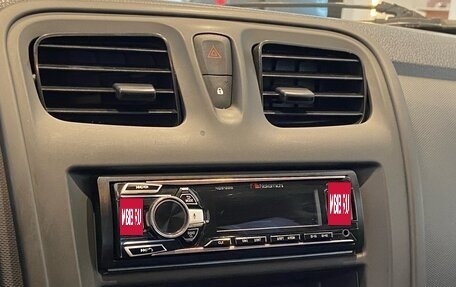 Renault Logan II, 2021 год, 850 000 рублей, 14 фотография