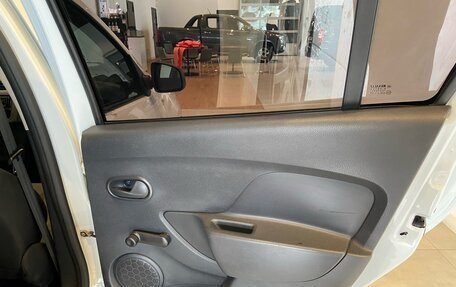 Renault Logan II, 2021 год, 850 000 рублей, 19 фотография