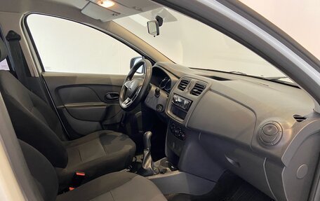 Renault Logan II, 2021 год, 850 000 рублей, 18 фотография