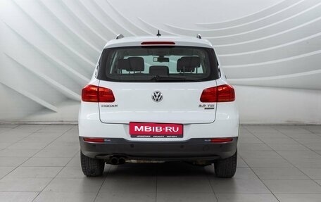 Volkswagen Tiguan I, 2015 год, 1 498 000 рублей, 6 фотография