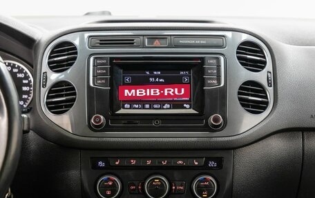 Volkswagen Tiguan I, 2015 год, 1 498 000 рублей, 20 фотография