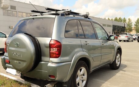 Toyota RAV4, 2004 год, 650 000 рублей, 9 фотография