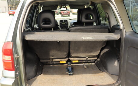 Toyota RAV4, 2004 год, 650 000 рублей, 12 фотография