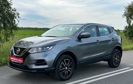 Nissan Qashqai, 2022 год, 2 450 000 рублей, 2 фотография