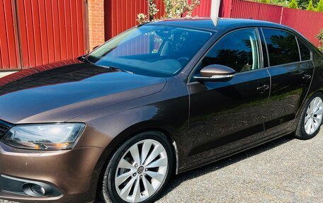 Volkswagen Jetta VI, 2013 год, 1 349 000 рублей, 5 фотография