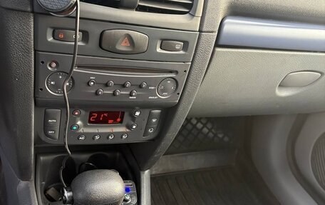 Renault Symbol I, 2006 год, 320 000 рублей, 12 фотография