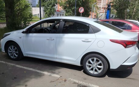 Hyundai Solaris II рестайлинг, 2020 год, 1 450 000 рублей, 7 фотография