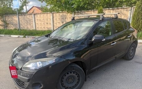 Renault Megane III, 2013 год, 450 000 рублей, 3 фотография