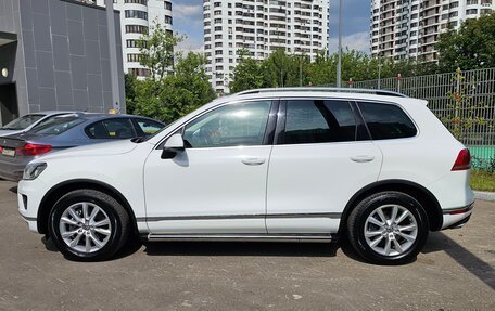 Volkswagen Touareg III, 2015 год, 2 399 000 рублей, 3 фотография