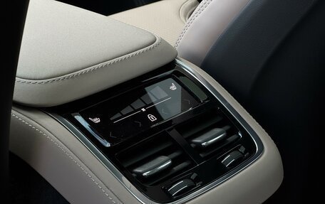 Volvo XC90 II рестайлинг, 2025 год, 12 800 000 рублей, 20 фотография