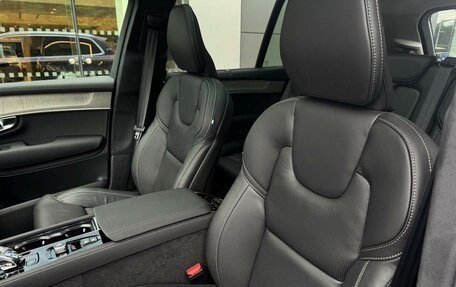Volvo XC90 II рестайлинг, 2025 год, 12 500 000 рублей, 15 фотография