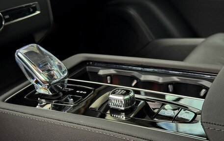 Volvo XC90 II рестайлинг, 2025 год, 12 500 000 рублей, 34 фотография