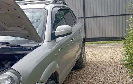 Hyundai Tucson III, 2005 год, 850 000 рублей, 1 фотография