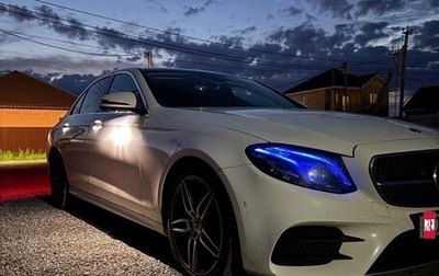 Mercedes-Benz E-Класс, 2019 год, 4 400 000 рублей, 1 фотография