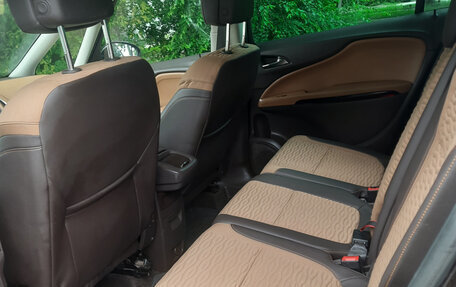 Opel Zafira C рестайлинг, 2014 год, 1 220 000 рублей, 11 фотография