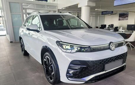 Volkswagen Tiguan, 2025 год, 4 350 000 рублей, 3 фотография