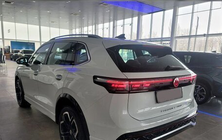 Volkswagen Tiguan, 2025 год, 4 350 000 рублей, 5 фотография