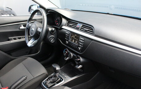 KIA Rio IV, 2018 год, 1 499 000 рублей, 5 фотография