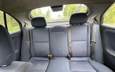 Mitsubishi Carisma I, 2003 год, 250 000 рублей, 11 фотография
