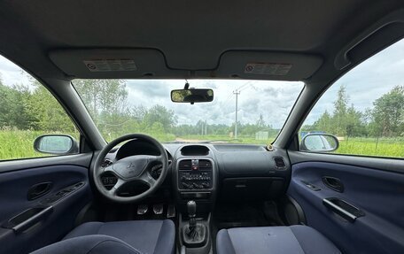 Mitsubishi Carisma I, 2003 год, 250 000 рублей, 14 фотография