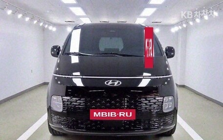Hyundai Staria, 2021 год, 2 790 030 рублей, 3 фотография