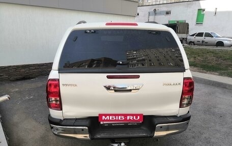 Toyota Hilux VIII, 2016 год, 3 650 000 рублей, 2 фотография