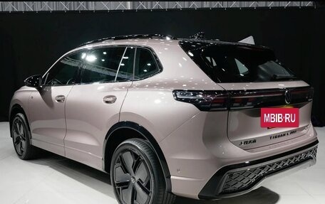 Volkswagen Tiguan, 2025 год, 4 350 000 рублей, 5 фотография