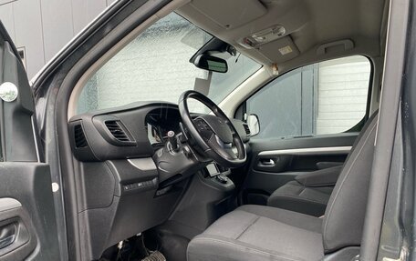 Peugeot Traveller I, 2018 год, 2 449 000 рублей, 6 фотография