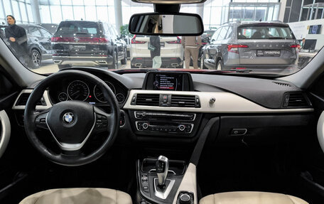 BMW 3 серия, 2016 год, 1 695 000 рублей, 17 фотография