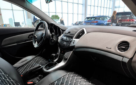 Chevrolet Cruze II, 2013 год, 664 000 рублей, 13 фотография