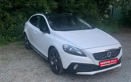 Volvo V40 II рестайлинг, 2013 год, 1 450 000 рублей, 6 фотография