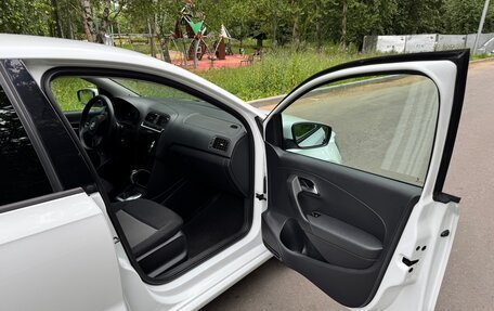 Volkswagen Polo VI (EU Market), 2015 год, 1 100 000 рублей, 11 фотография