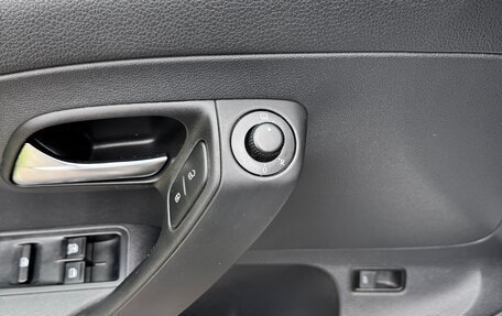Volkswagen Polo VI (EU Market), 2015 год, 1 100 000 рублей, 18 фотография