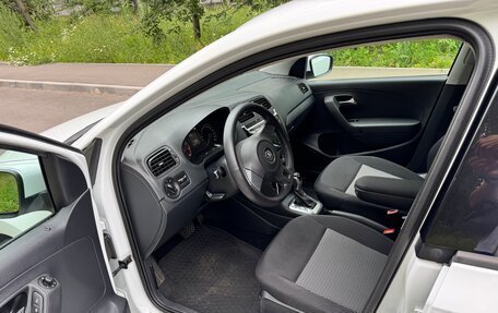 Volkswagen Polo VI (EU Market), 2015 год, 1 100 000 рублей, 19 фотография