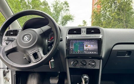 Volkswagen Polo VI (EU Market), 2015 год, 1 100 000 рублей, 27 фотография