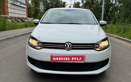Volkswagen Polo VI (EU Market), 2015 год, 1 100 000 рублей, 30 фотография