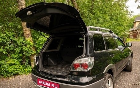 Mitsubishi Outlander III рестайлинг 3, 2005 год, 500 000 рублей, 20 фотография