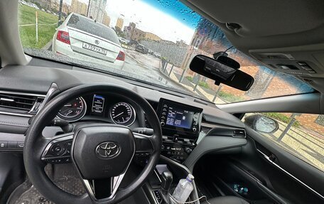 Toyota Camry, 2021 год, 2 250 000 рублей, 8 фотография