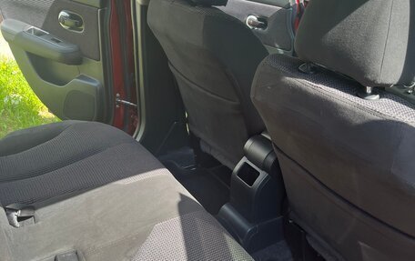 Nissan Tiida, 2011 год, 800 000 рублей, 4 фотография